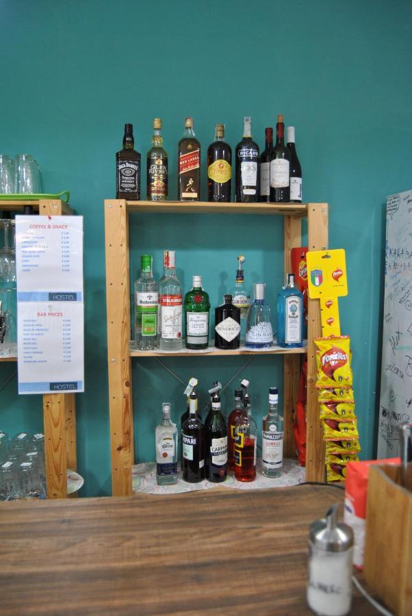 Balarm - And Bar Hostel